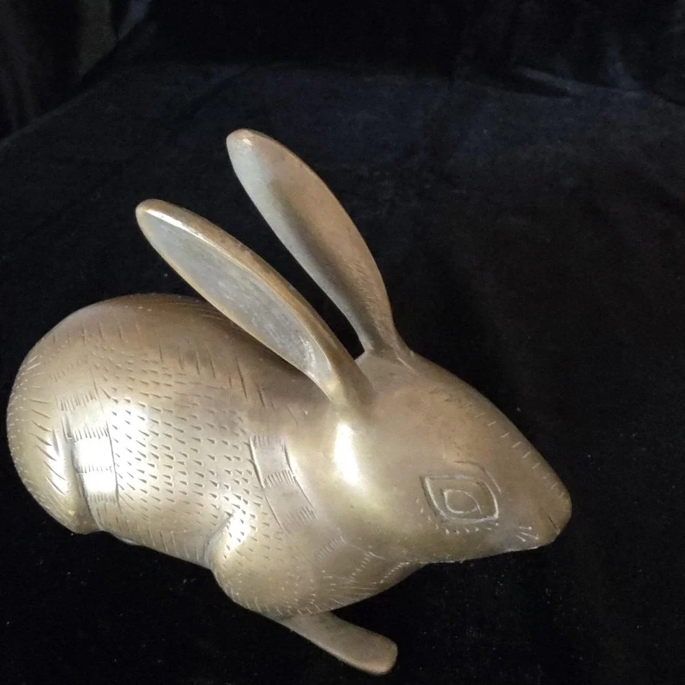 Vintage Vaishali Brass Bunny Etched Rabbit Figurine Paperweight. India